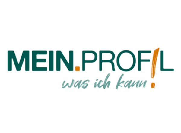 mein.profil_beitrag Das Logo des Projekts MEIN.PROFIL. Der Punkt und das Ausrufezeichen anstatt des i's in "Profil" sind orange.